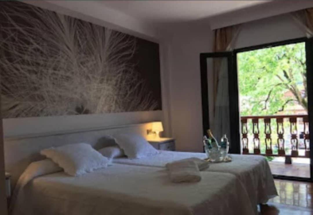 Hotel Pisuerga Proaza Eksteriør bilde